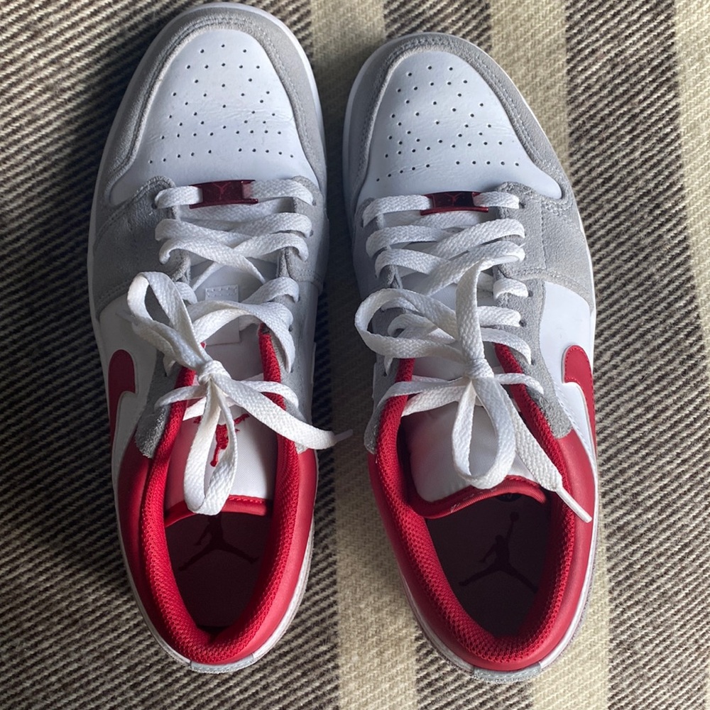 Men’s Nike air Jordan’s size 9.5 excellent used condition